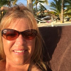 Meet your Posher, Melody